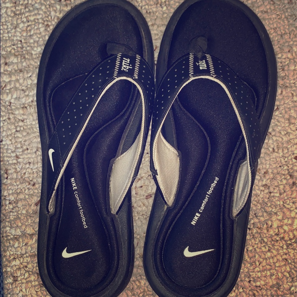 Nike Flip Flops